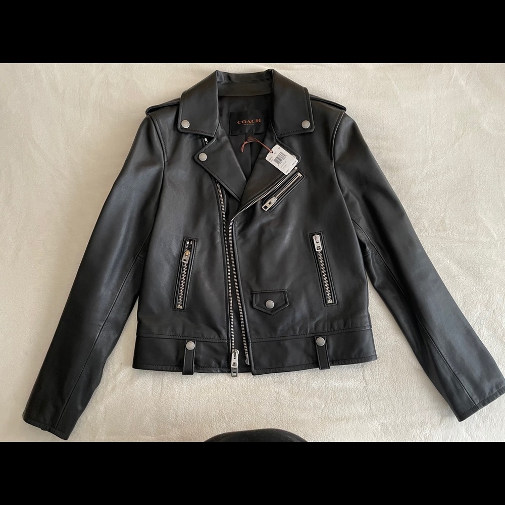 🔥🔥🔥COACH Leather Moto Jacket size 8. NWT